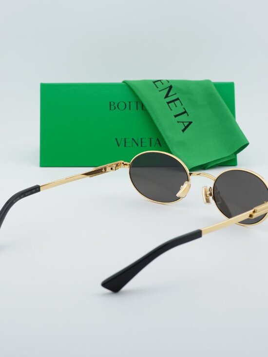 Bottega Veneta BV1470S 001 Oval Sunglasses - Gold\\Grey main image 9